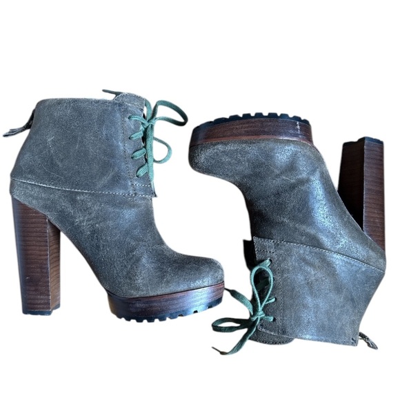 Modern Vintage Lace Up Green Suede Jenie Ankle Booties Size 6 - Picture 4 of 16